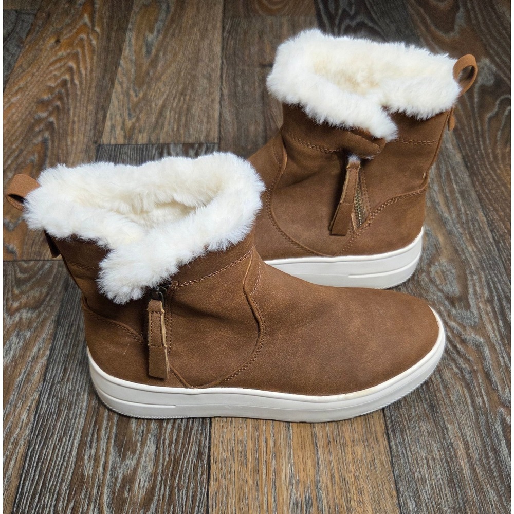 Baretraps Neana Brown Faux Suede Fur Lined Ankle Boots Size 6M